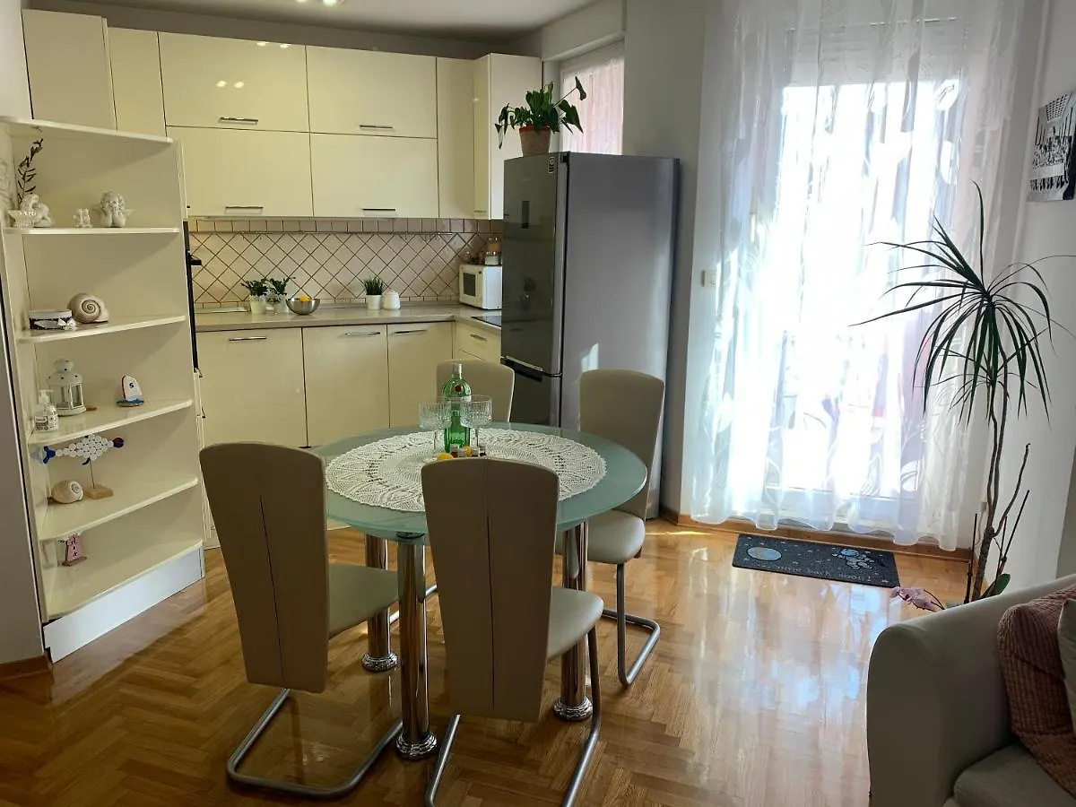 Apartment Apartman Duje Split